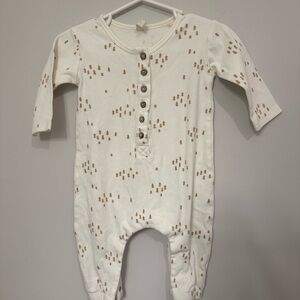 Quincy Mae White and Brown Patterned Kids Footie